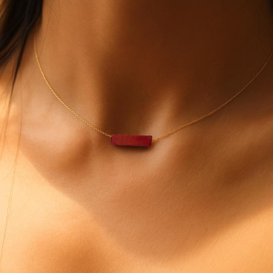 Red Jasper Stone Crystal Necklace, Red Stone, Minimalist Gemstone Jewelry for Her, Dainty Necklace , Crystal Necklaces