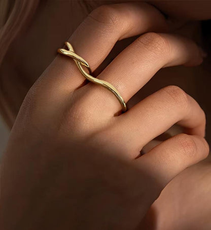 Minimalist Gold Two-Finger Connected Ring