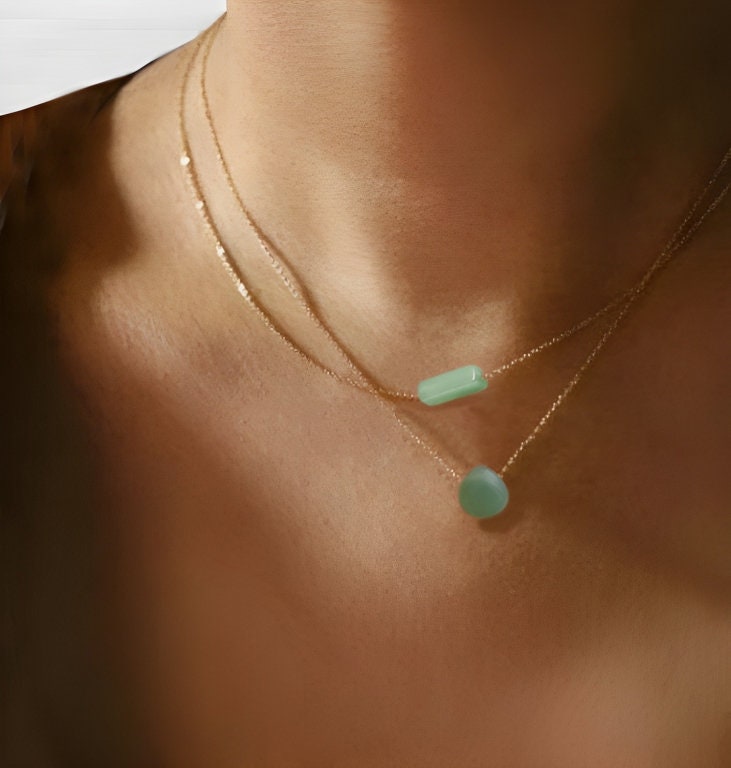 Jade Crystal Pendant Necklace, Minimalist Dainty Jade Necklace, Green Gemstone Necklace , Jade Jewelry Gift for Women