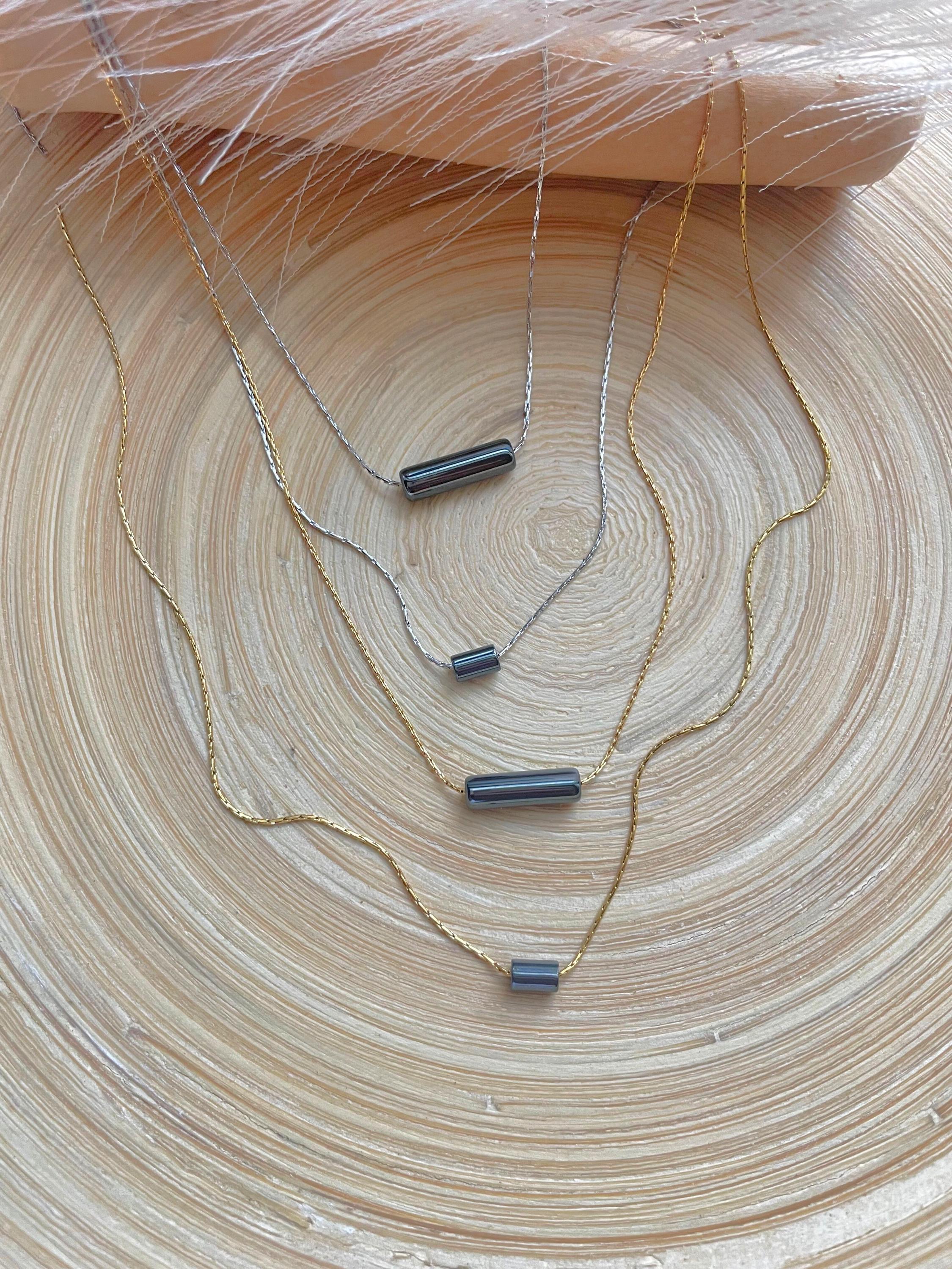Minimalist Hematite Pendant Necklace: