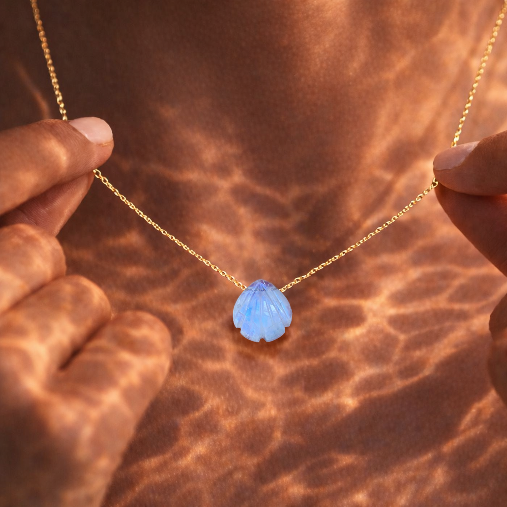 SEASELL MOONSTONE NECKLACE