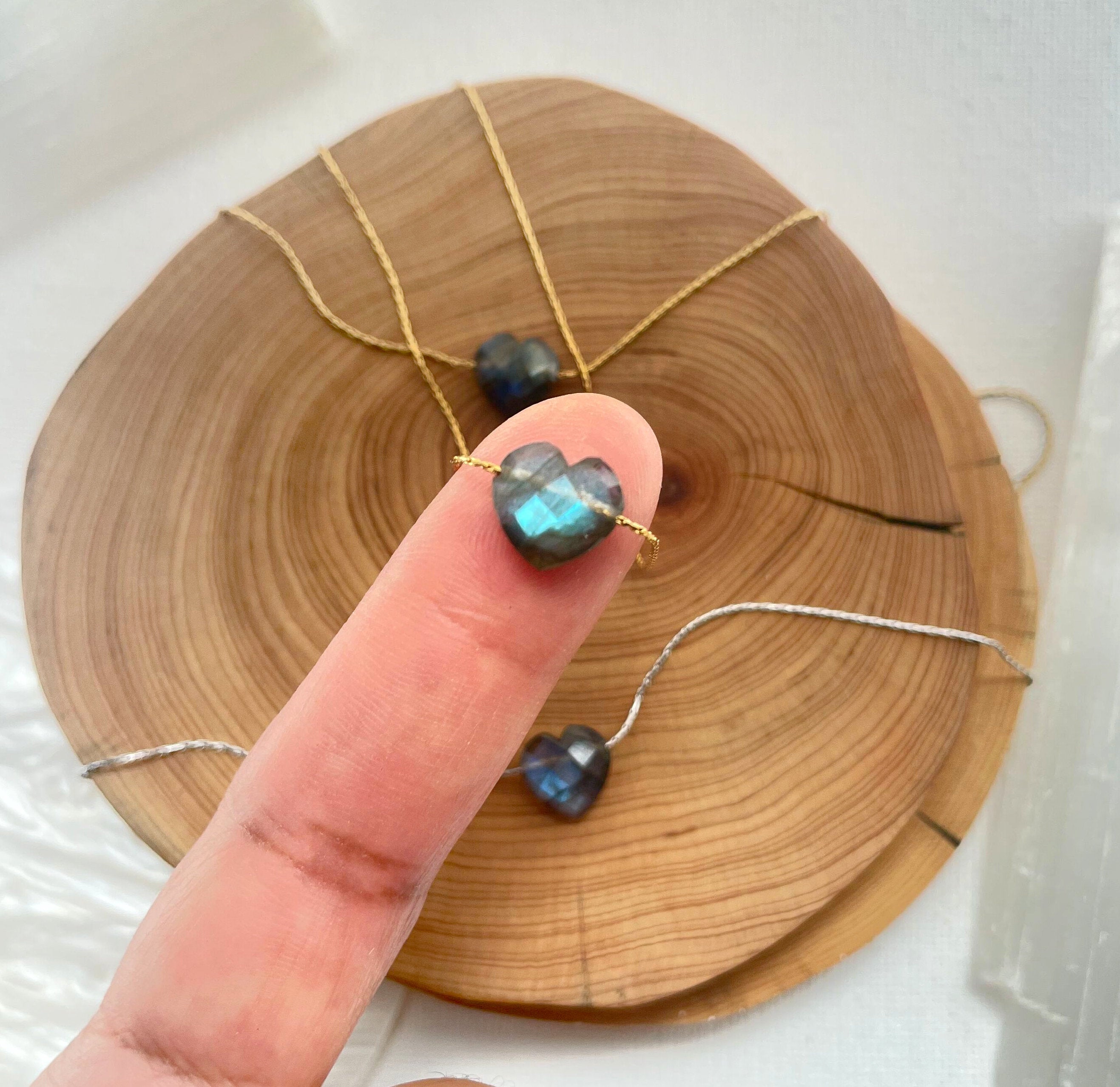 hEART SHAPED LABRADORITE GOLD NECKLACE