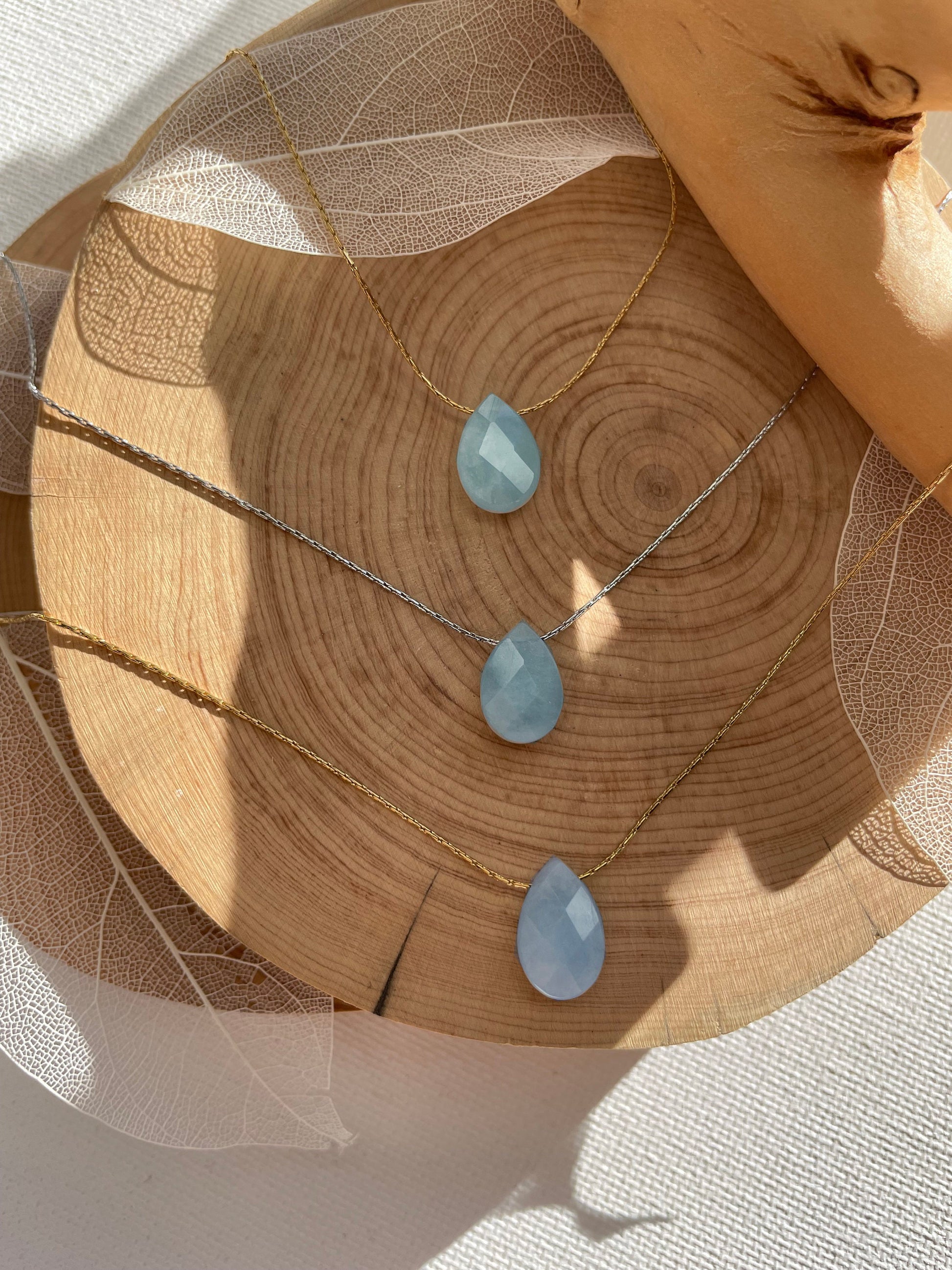 Aquamarine Minimalist Crystal Necklace, March Birthstone Necklace, Aquamarine Faceted Gemstone