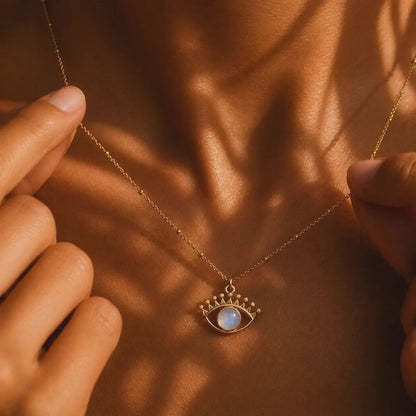 Moonstone Eye Gold Necklace