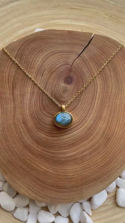 Labradorite Pendant Gold Necklace